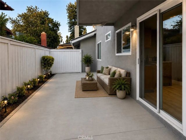 1218 S Athena Way 2, Anaheim, CA 92806