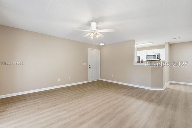 100 Kensington Blvd Apt 815, Bluffton, SC 29910