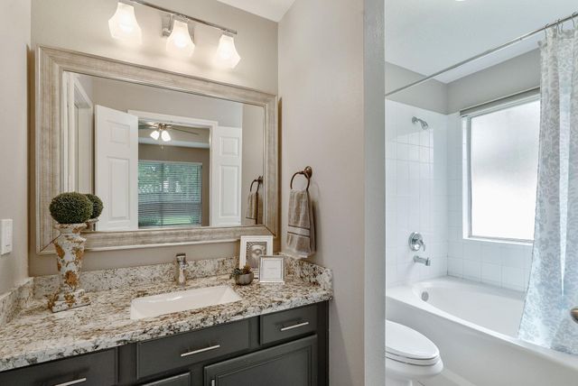 7131 Woodland Oaks, Magnolia, TX 77354