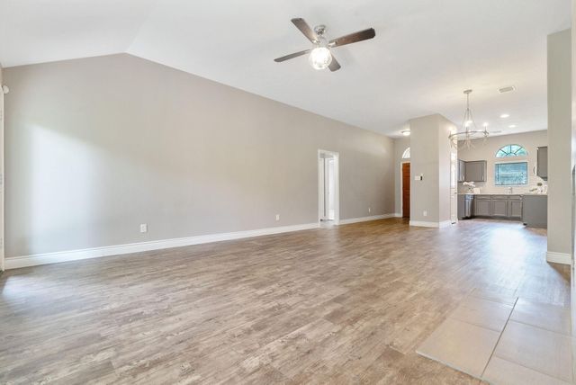 7131 Woodland Oaks, Magnolia, TX 77354