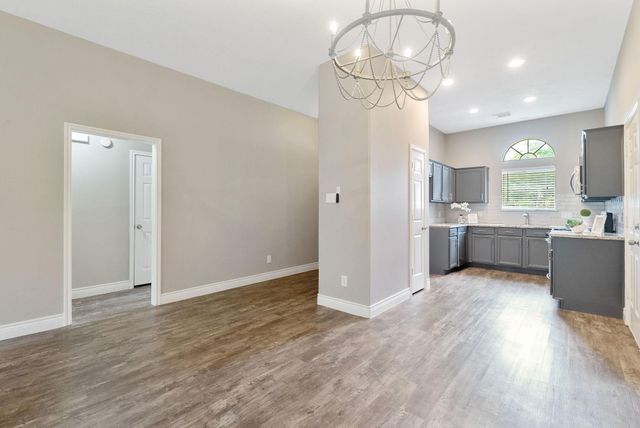 7131 Woodland Oaks, Magnolia, TX 77354