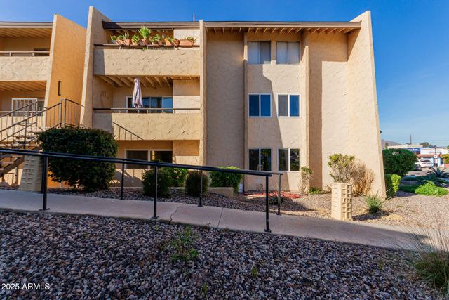 8055 E THOMAS Road M101, Scottsdale, AZ 85251