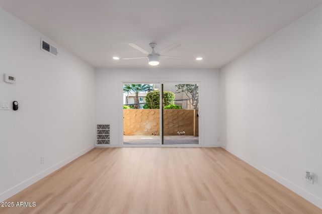 8055 E THOMAS Road M101, Scottsdale, AZ 85251