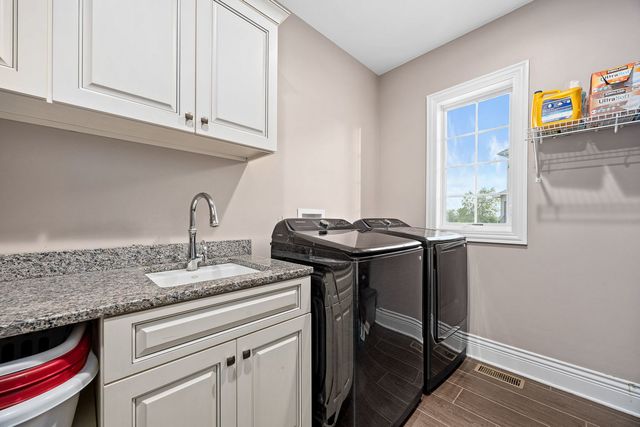 16129 W Red Cloud Drive, Lockport, IL 60441