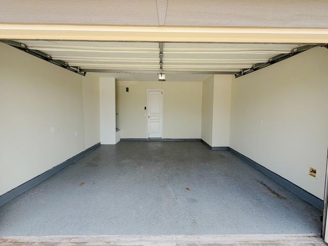 6831 Cortenridge Lane, Houston, TX 77048