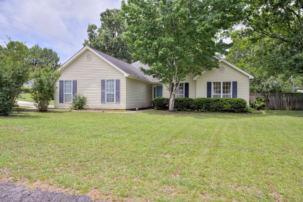 150 Avondale Lane, Warrenville, SC 29851