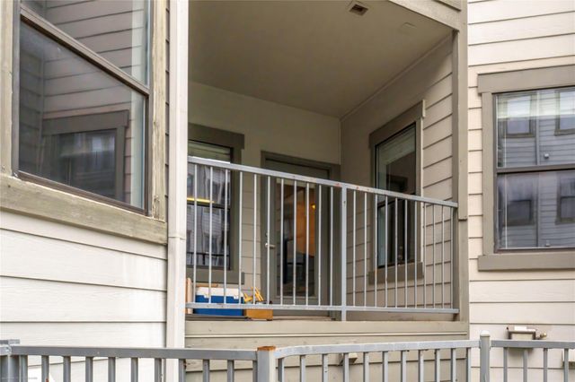 2502 Leon ST 305, Austin, TX 78705