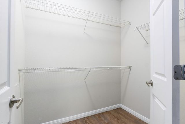 2502 Leon ST 305, Austin, TX 78705