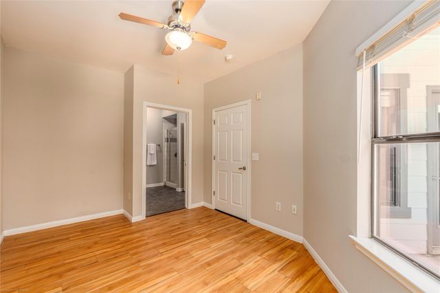 2502 Leon ST 305, Austin, TX 78705