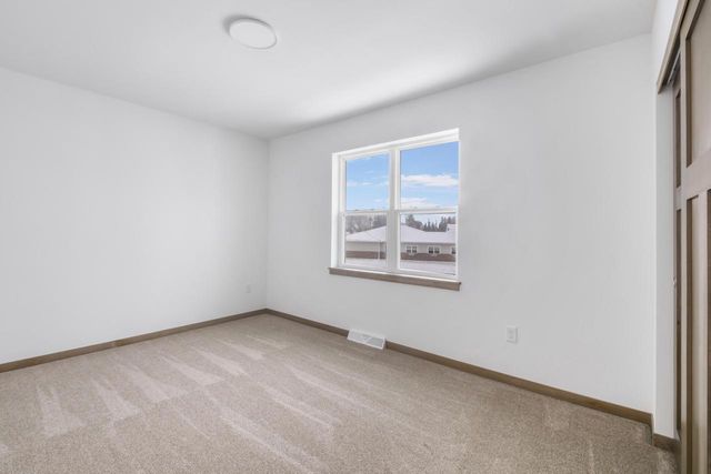 412 Emerald COURT, Kewaskum, WI 53040
