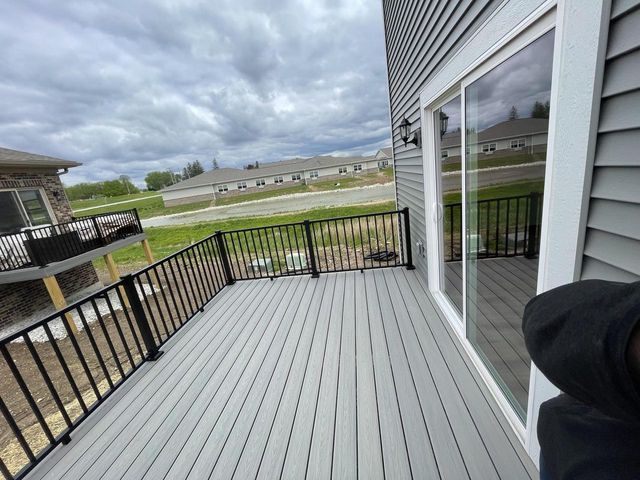 412 Emerald COURT, Kewaskum, WI 53040