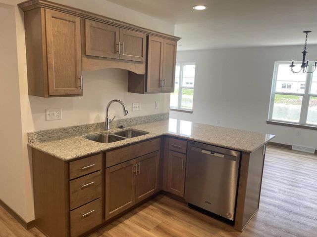 412 Emerald COURT, Kewaskum, WI 53040