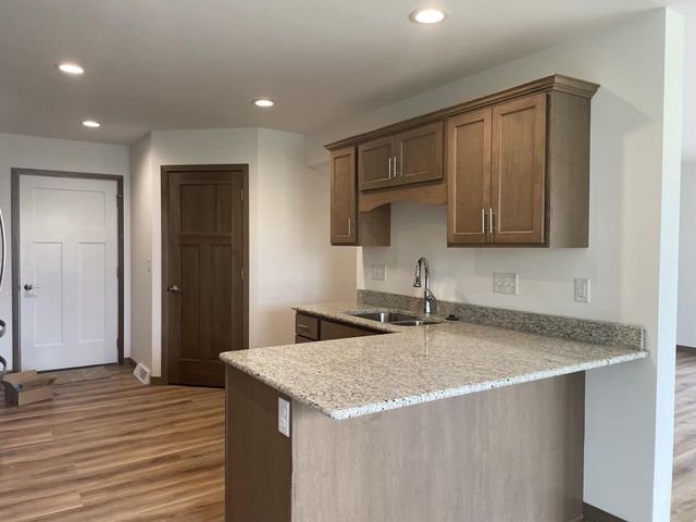 412 Emerald COURT, Kewaskum, WI 53040