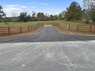 5378 W HIGHWAY 329, Reddick, FL 32686