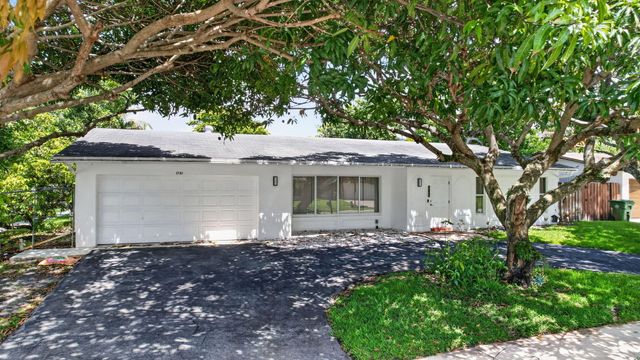 1761 NW 107th Avenue, Pembroke Pines, FL 33026
