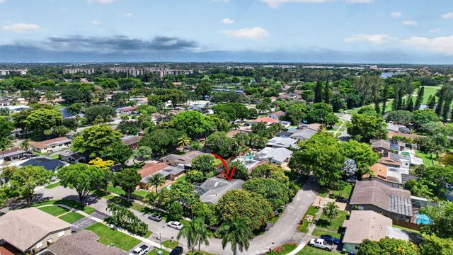 1761 NW 107th Avenue, Pembroke Pines, FL 33026