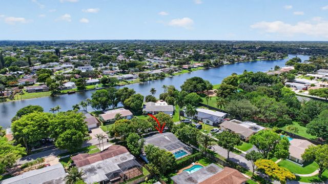 1761 NW 107th Avenue, Pembroke Pines, FL 33026