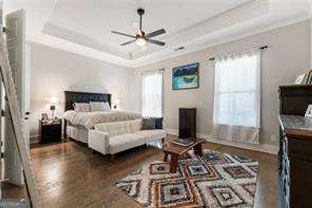 1909 Red Eagle Walk, Atlanta, GA 30318