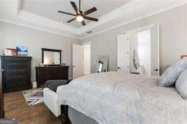 1909 Red Eagle Walk, Atlanta, GA 30318