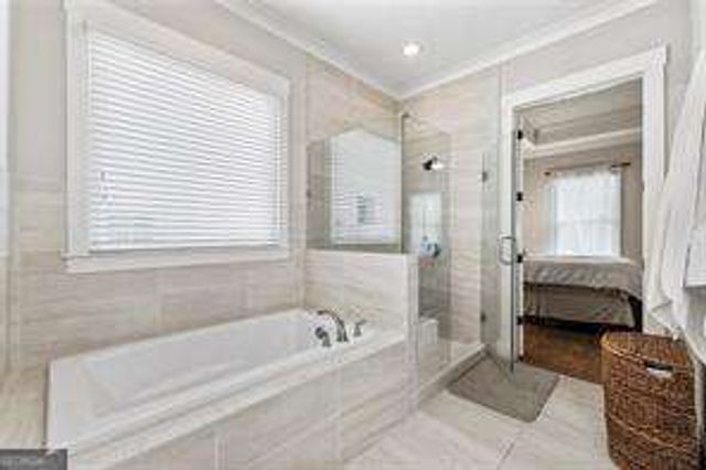 1909 Red Eagle Walk, Atlanta, GA 30318