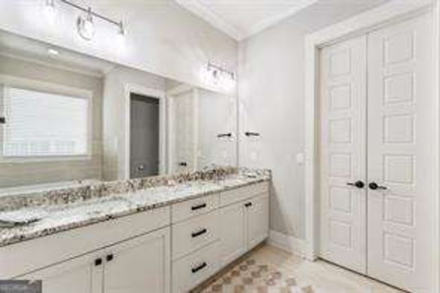 1909 Red Eagle Walk, Atlanta, GA 30318