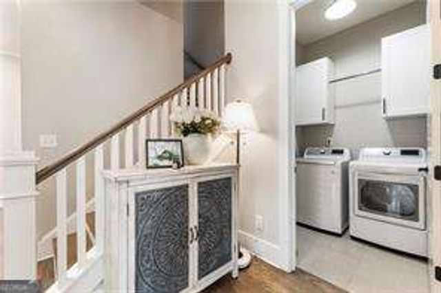1909 Red Eagle Walk, Atlanta, GA 30318