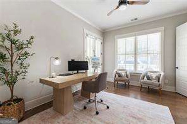 1909 Red Eagle Walk, Atlanta, GA 30318