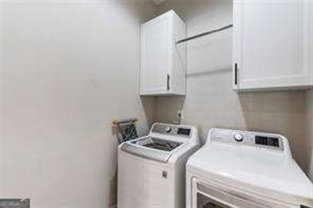 1909 Red Eagle Walk, Atlanta, GA 30318