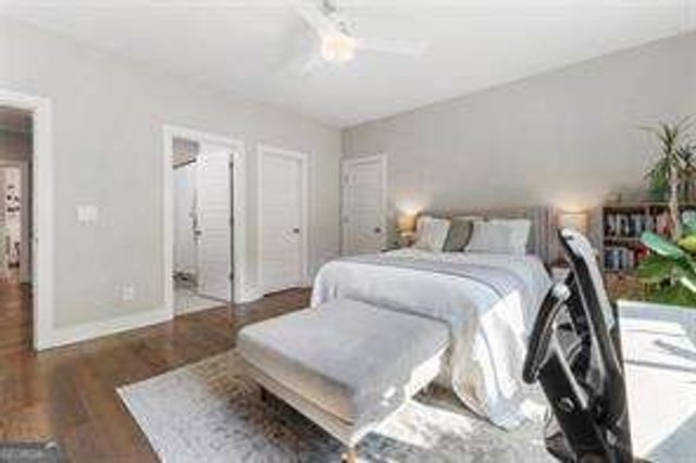 1909 Red Eagle Walk, Atlanta, GA 30318