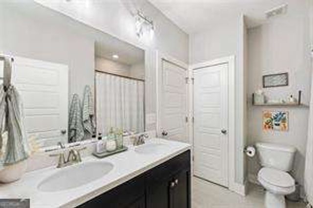1909 Red Eagle Walk, Atlanta, GA 30318