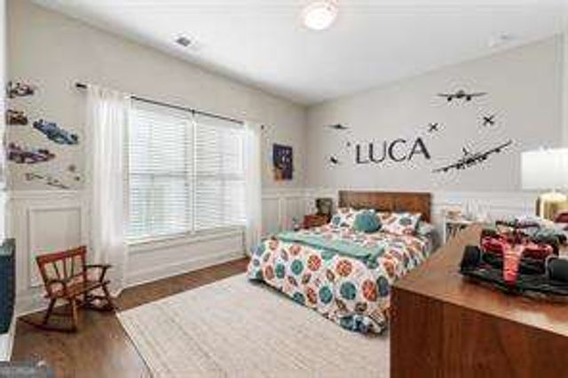 1909 Red Eagle Walk, Atlanta, GA 30318