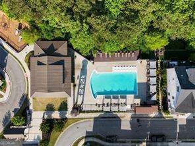 1909 Red Eagle Walk, Atlanta, GA 30318