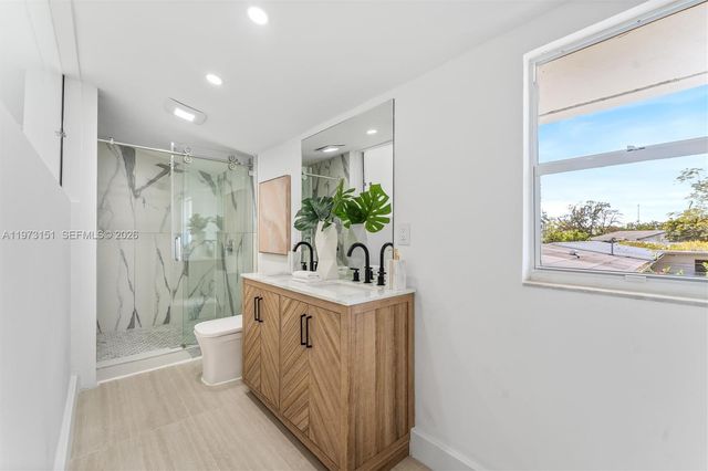 2548 Tortugas Ln, Fort Lauderdale, FL 33312