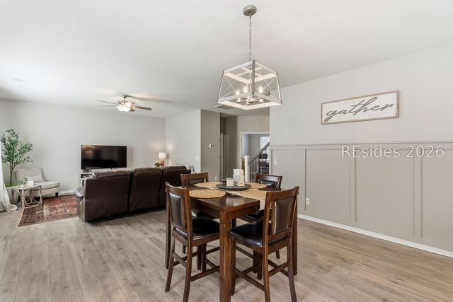 8 Coosawhatchie Way, Beaufort, SC 29906