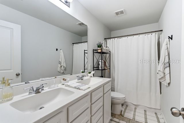 8 Coosawhatchie Way, Beaufort, SC 29906