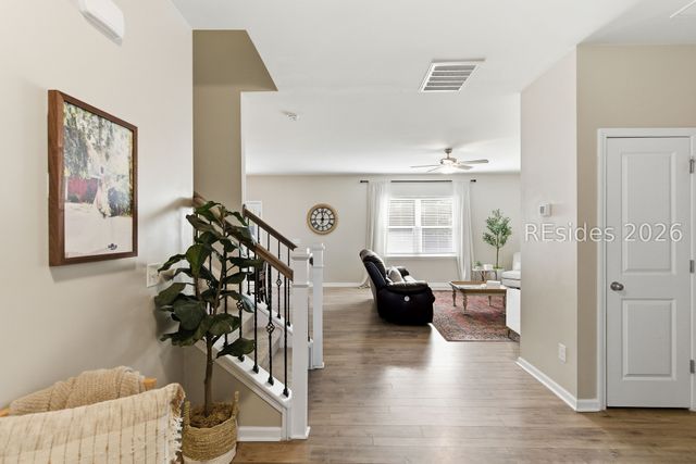 8 Coosawhatchie Way, Beaufort, SC 29906