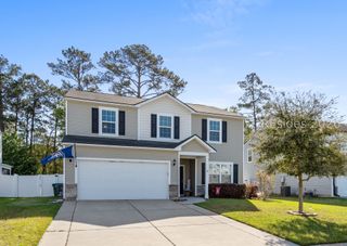 8 Coosawhatchie Way, Beaufort, SC 29906