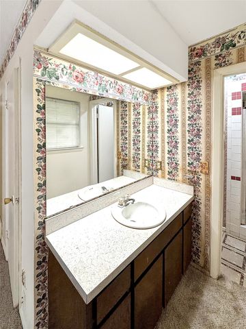 3539 Hacienda Drive, Dallas, TX 75233