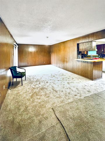 3539 Hacienda Drive, Dallas, TX 75233