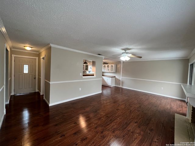 116 MEADOW LARK, Converse, TX 78109