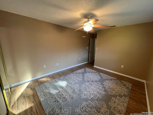116 MEADOW LARK, Converse, TX 78109