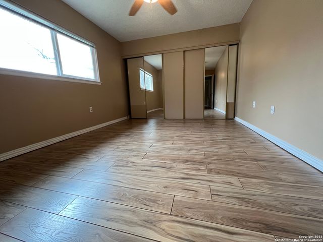 116 MEADOW LARK, Converse, TX 78109