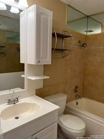 116 MEADOW LARK, Converse, TX 78109