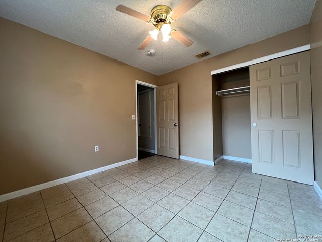 116 MEADOW LARK, Converse, TX 78109