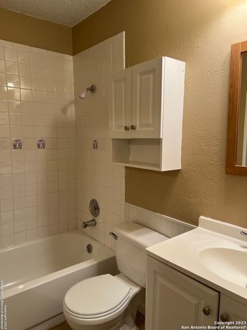 116 MEADOW LARK, Converse, TX 78109