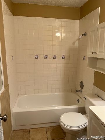 116 MEADOW LARK, Converse, TX 78109