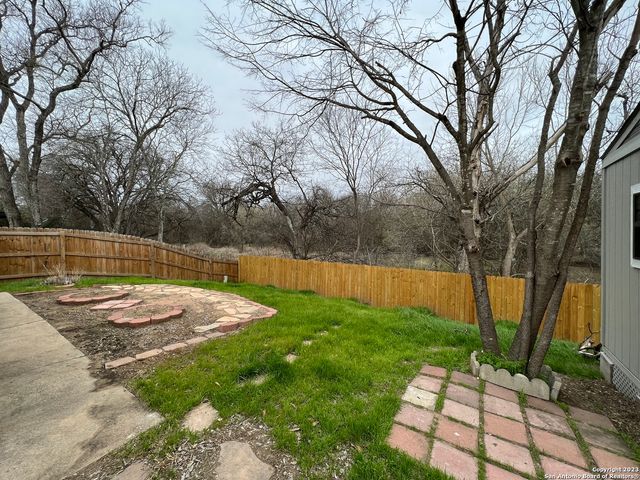 116 MEADOW LARK, Converse, TX 78109