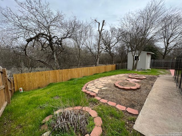 116 MEADOW LARK, Converse, TX 78109