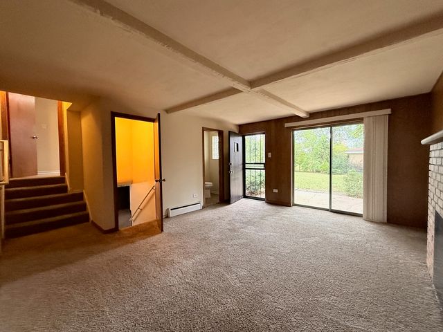 1428 E Lyn Court, Homewood, IL 60430