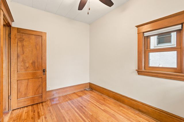 1129 Edmund Avenue, Saint Paul, MN 55104